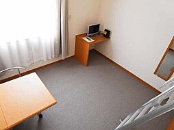 レオパレス富士コーポ 1階1Kのリビング/ダイニング