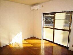 ニュータウンハウス 203 2階1Kのリビング/ダイニング