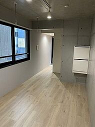 グランデュール大塚 5階ワンルームのリビング/ダイニング