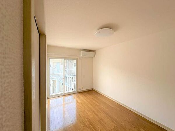 apartment 岩手県紫波郡矢巾町大字南矢幅6-335-6
南矢幅の賃貸情報を見る
物件地図