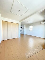 ジュネス王子 2階1LDKのリビング/ダイニング