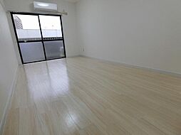 マリンプラザ 3階ワンルームのリビング/ダイニング