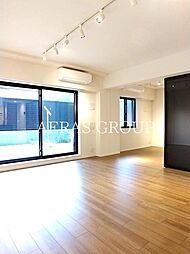 ラヴィエール千駄ヶ谷プレミアムレジデンス 1階2LDKのリビング/ダイニング