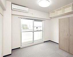 カレッジハイツ津田沼 4階ワンルームのリビング/ダイニング