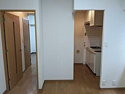 チェスターハウス猿楽町 1階1SDKのリビング/ダイニング