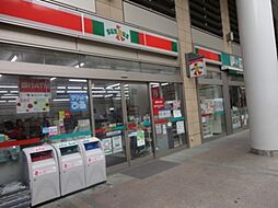 サンクス港区白金プラザ店 575m