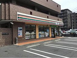 セブンイレブン横浜荏田町店 155m