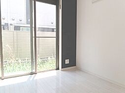 イルヴィアーレ天王坂ノース 1階ワンルームのリビング/ダイニング