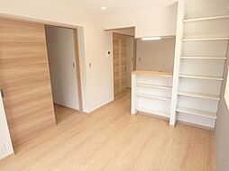 ラ・フォリア成城 1階1LDKのリビング/ダイニング