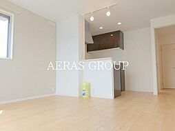 シャルマングーテ 3階1LDKのリビング/ダイニング