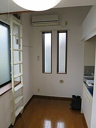 アーバンプレイス新井薬師前 2階ワンルームのリビング/ダイニング