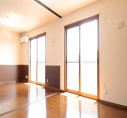 フォレストコート 2階2LDKのリビング/ダイニング