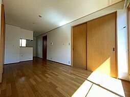 オーキッドＡ棟 102 1階2LDKのリビング/ダイニング