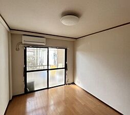 ルナパーク井上 2階1Kのリビング/ダイニング