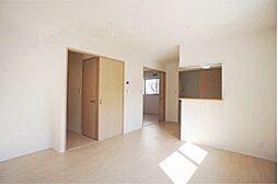 ジャルディーノA 1階1LDKのリビング/ダイニング