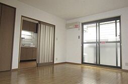 ヴィラ・ウィステリア 2階1Kのリビング/ダイニング