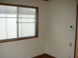 西武新宿線 新井薬師前駅 徒歩6分の賃貸アパート 2階1Kのリビング/ダイニング