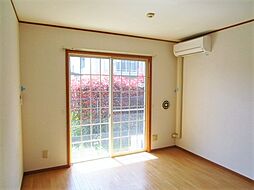 ドエル相模 202 2階1Kのリビング/ダイニング