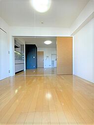 ラグジュアリーアパートメント三ノ輪 8階1LDKのリビング/ダイニング