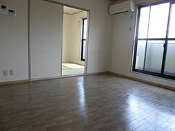 リバーサイド壱番館 2階2LDKのリビング/ダイニング