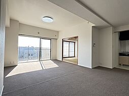 コスモ宮前平 402 4階3LDKのリビング/ダイニング