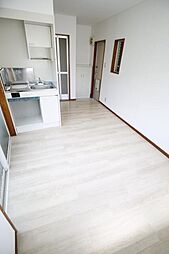 ハイツフィールドI 2階1Kのリビング/ダイニング