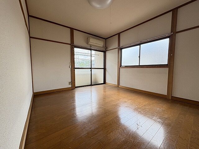 寝室