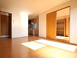 京王相模原線 橋本駅 バス13分 原宿下車 徒歩5分の賃貸アパート 1階2LDKのリビング/ダイニング