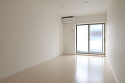 草加遊馬町 1階1Kのリビング/ダイニング