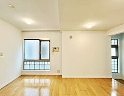 Maison du dix-huit 1階1LDKのリビング/ダイニング