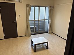 クレイノＮ ｔｒａｙ 2階1Kのリビング/ダイニング