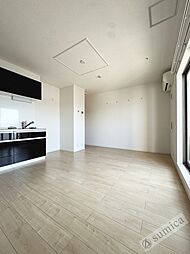 近鉄奈良線 八戸ノ里駅 徒歩20分の賃貸アパート 3階1LDKのリビング/ダイニング