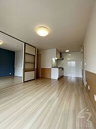 ルーチェ嵯峨 1階1LDKのリビング/ダイニング