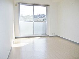 グリーンパークおし沼 205 2階3DKのリビング/ダイニング