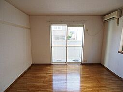 ピアリス 1階1DKのリビング/ダイニング