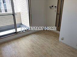 ワコーレヴィータ神戸中山手 1階1Kのリビング/ダイニング