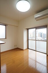 グランヴァン大井町II 8階ワンルームのリビング/ダイニング