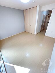 阪急神戸本線 園田駅 徒歩10分の賃貸アパート 2階1Kのリビング/ダイニング