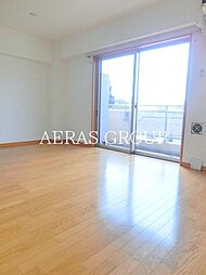 ロイヤルモナーク 3階1LDKのリビング/ダイニング