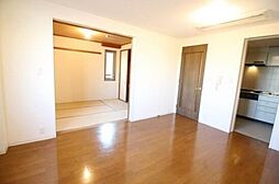 ラナイコートクラシック 2階3LDKのリビング/ダイニング