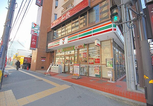 画像19:セブンイレブン寝屋川香里新町店 187m
