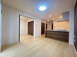 多摩都市モノレール 大塚・帝京大学駅 徒歩13分の賃貸アパート 1階1LDKのリビング/ダイニング