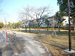 海楽公園 626m