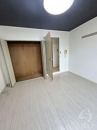 ウエストグランアベニュー六角 4階1Kのリビング/ダイニング