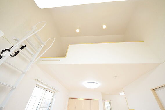 フラン コリーヌ_内装_4