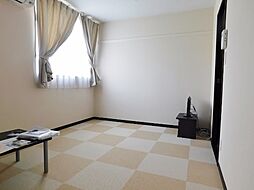 レオパレスＣｈａｍｐ　Ｖｅｒｔ(37782) 201 2階1Kのリビング/ダイニング