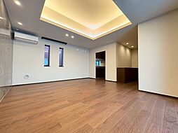 メゾン・ド・パンテュール 401 4階2LDKのリビング/ダイニング