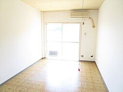 セザールマンション三輪 2階1Kのリビング/ダイニング