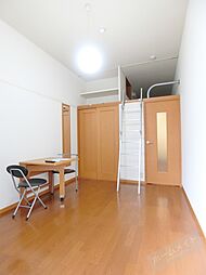 レオパレスイオリ・淵明 2階1Kのリビング/ダイニング