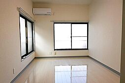 東急大井町線 緑が丘駅 徒歩6分の賃貸アパート 2階1Kのリビング/ダイニング